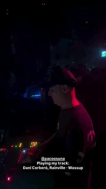 Paco Osuna pinchando Wassup